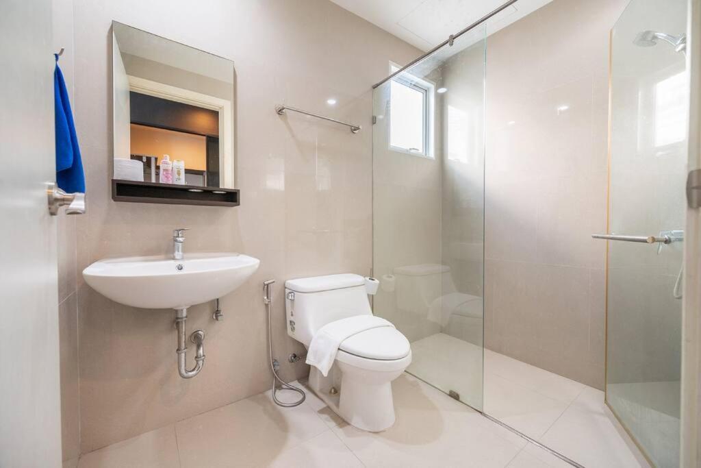 Miq_home901/asok Bts/resort Pool/12pax/1000mbwifi Villa *